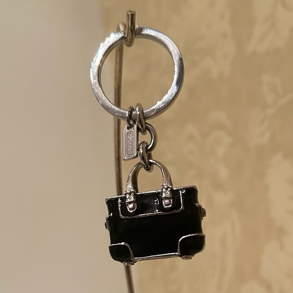 VINTAGE. NEVER USED Coach Handbag / Purse Keychain. VERY RARE. - Picture 9 of 15